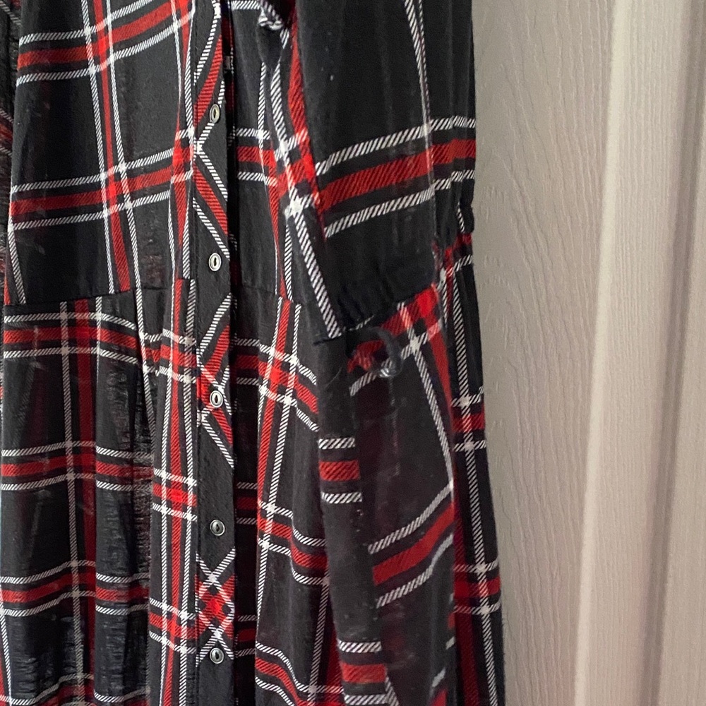 Derek Heart Black and Red Plaid Shirt Dress - Picture 4 of 11